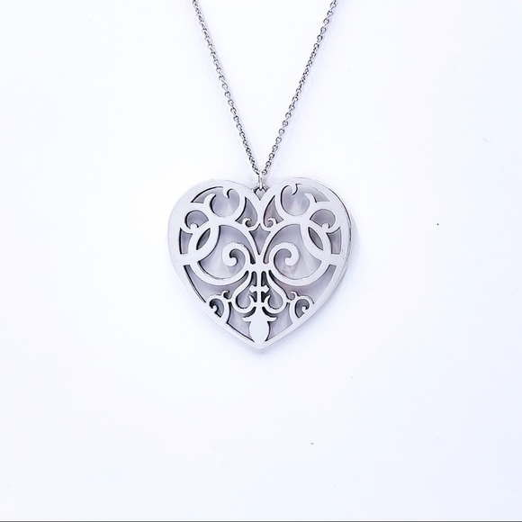 Tiffany & Co. Enchant Heart Pendant - Picture 2 of 8
